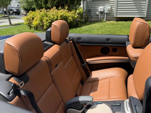Used 2008 BMW 328i Convertible RWD image 6