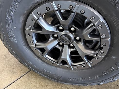 Used 2021 Ford F150 Raptor w/ Raptor 37 Performance Package AWD/4WD image 21