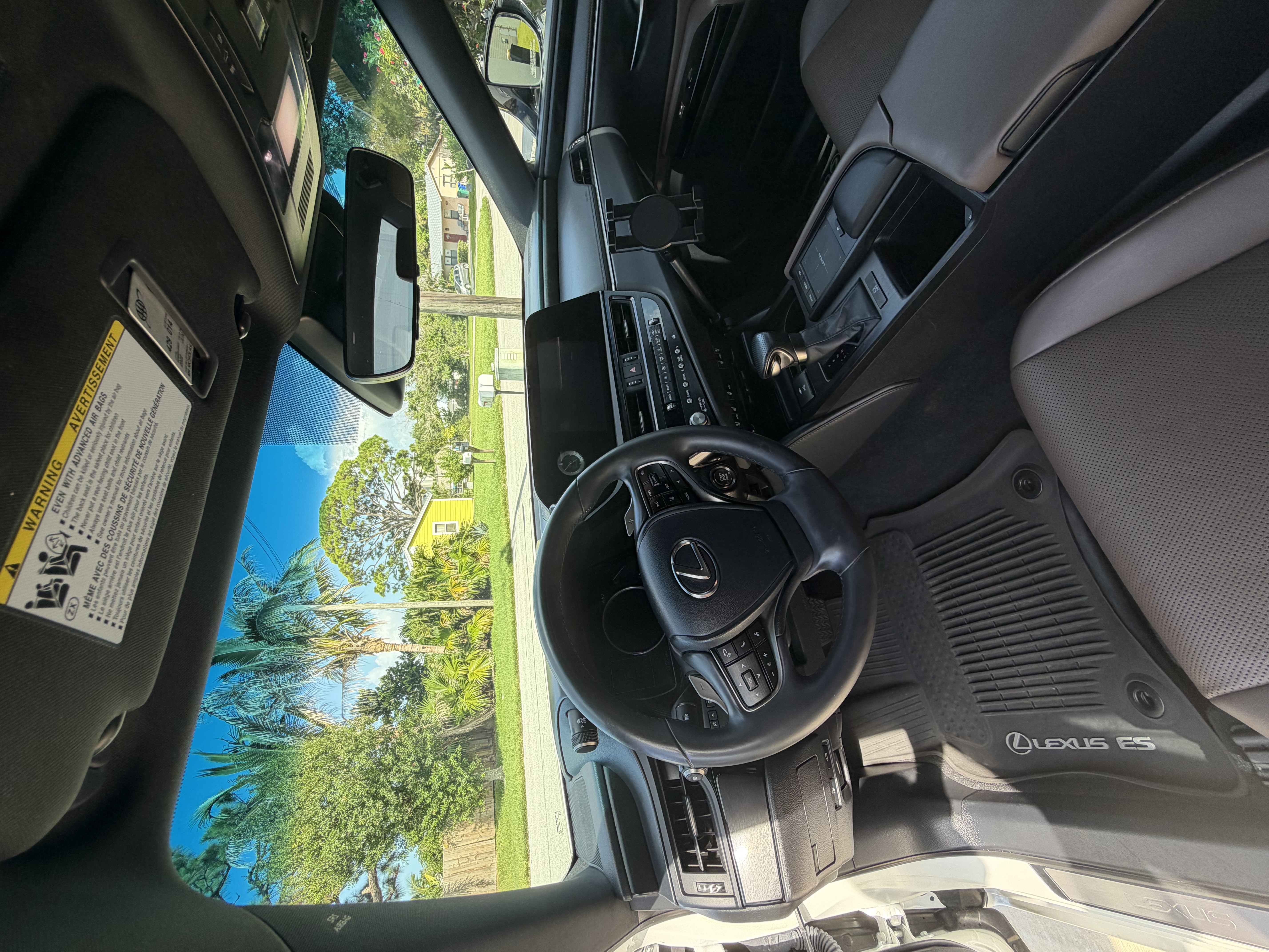 Used 2022 Lexus ES 350 w/ Premium Package FWD image 11