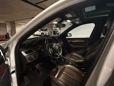 Used 2016 BMW X1 xDrive28i AWD/4WD image 9