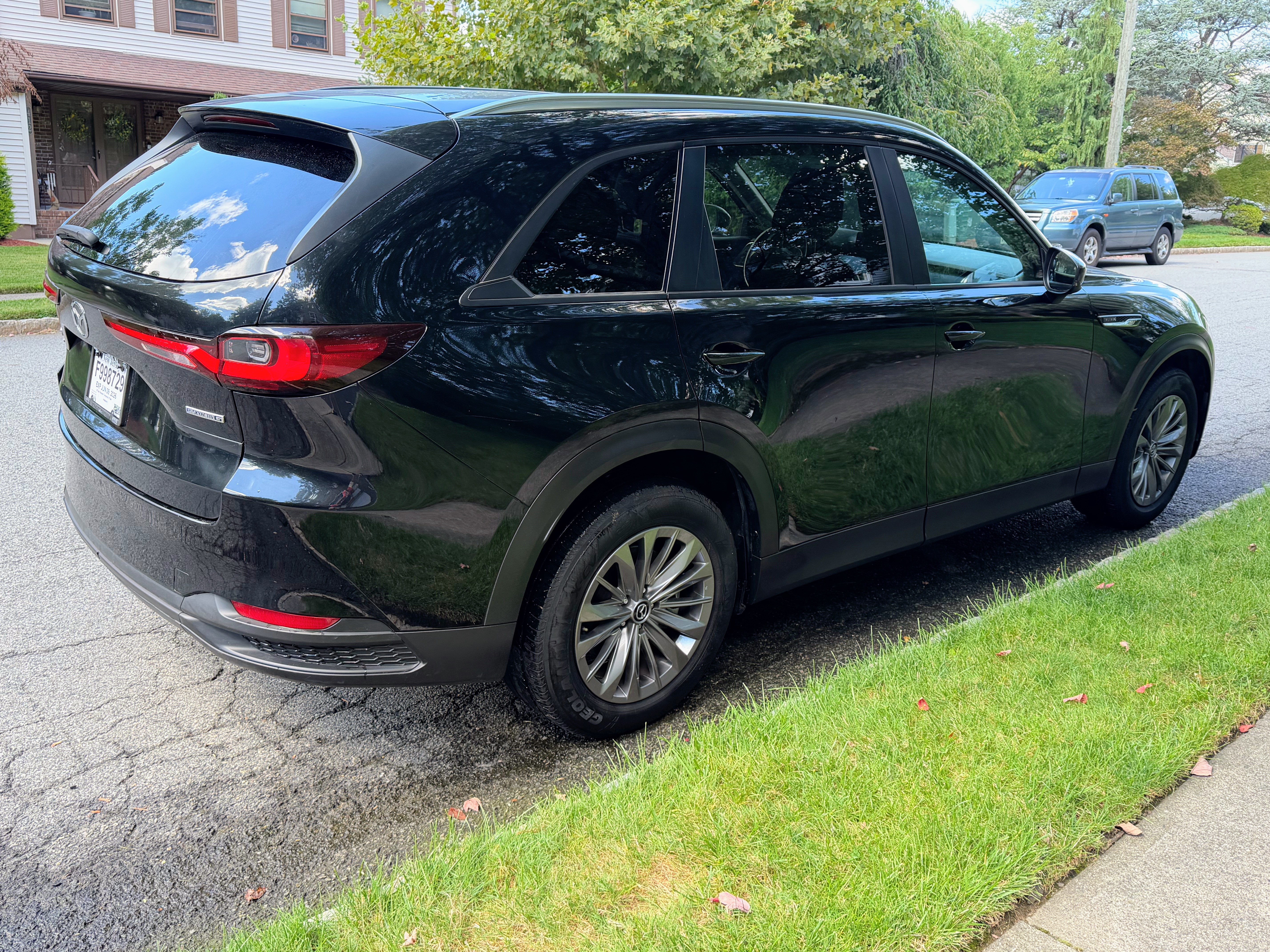 Used 2025 MAZDA CX-90 3.3 Turbo w/ Select Package AWD/4WD image 4