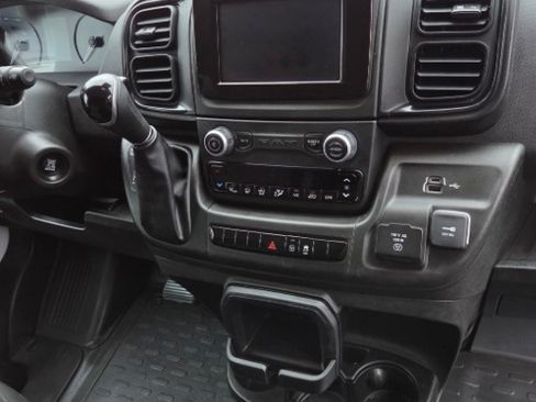 Used 2023 RAM ProMaster 2500 w/ Premium Appearance Group image 8