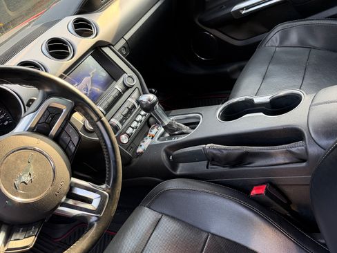 Used 2020 Ford Mustang Premium RWD image 19