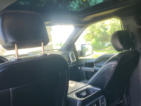 Used 2018 Ford F150 Platinum w/ Equipment Group 701A Luxury AWD/4WD image 1