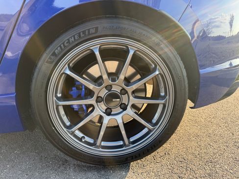 Used 2022 Volkswagen Golf R AWD/4WD image 23