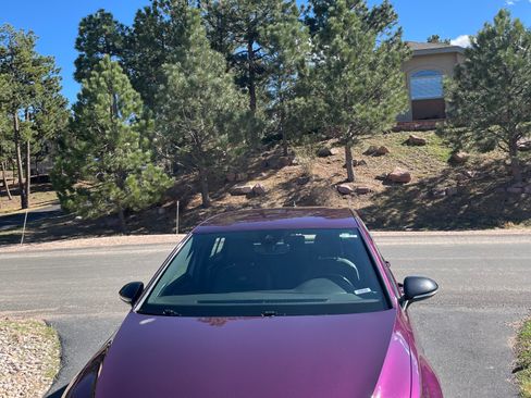 Used 2018 Volkswagen Golf 4-Door image 4