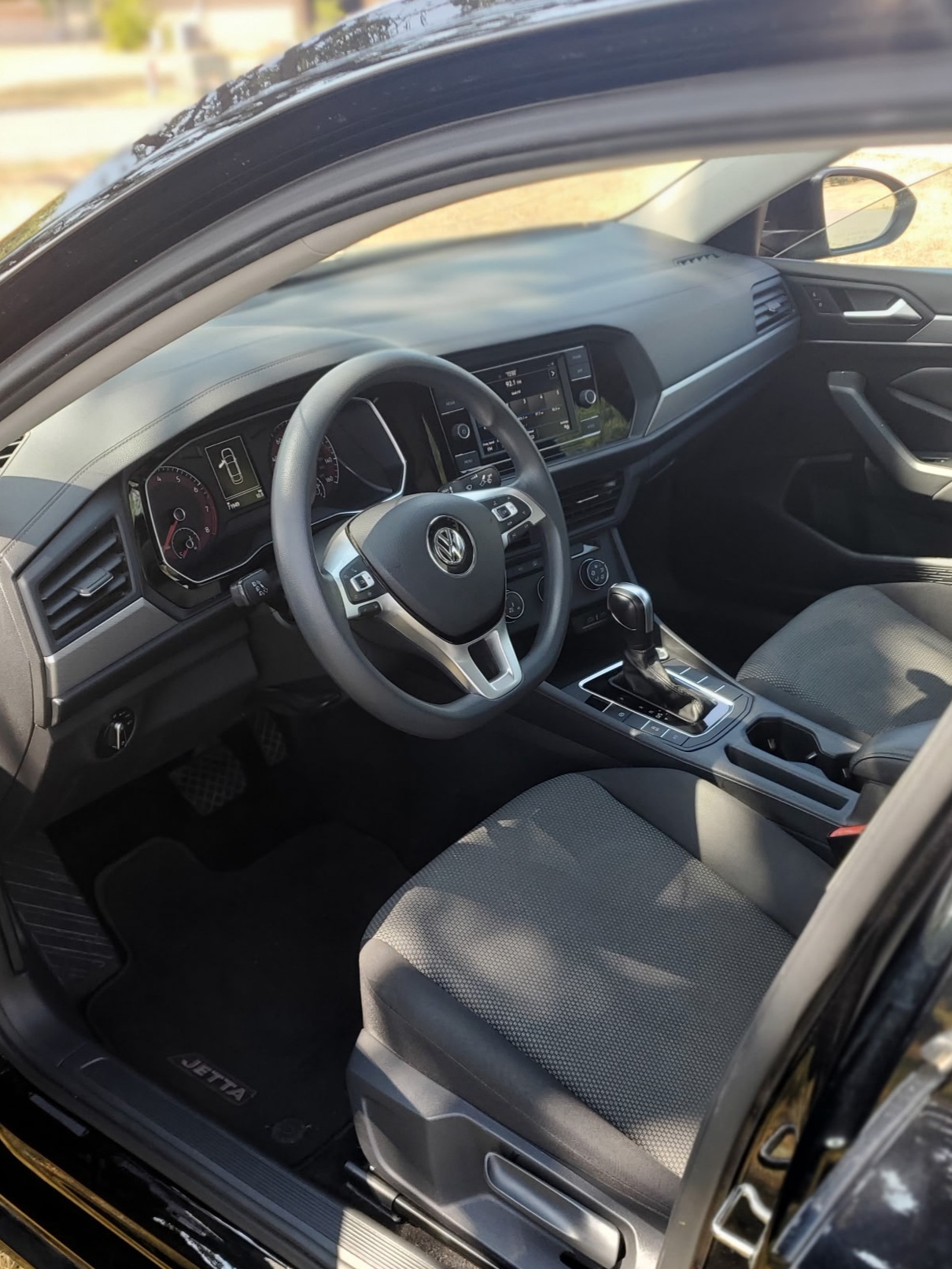 Used 2021 Volkswagen Jetta S FWD image 2