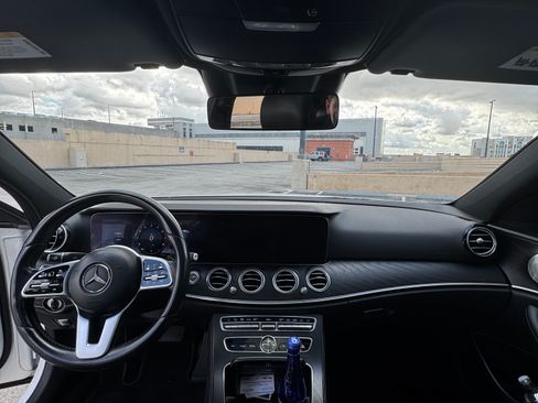 Used 2019 Mercedes-Benz E 300 image 12