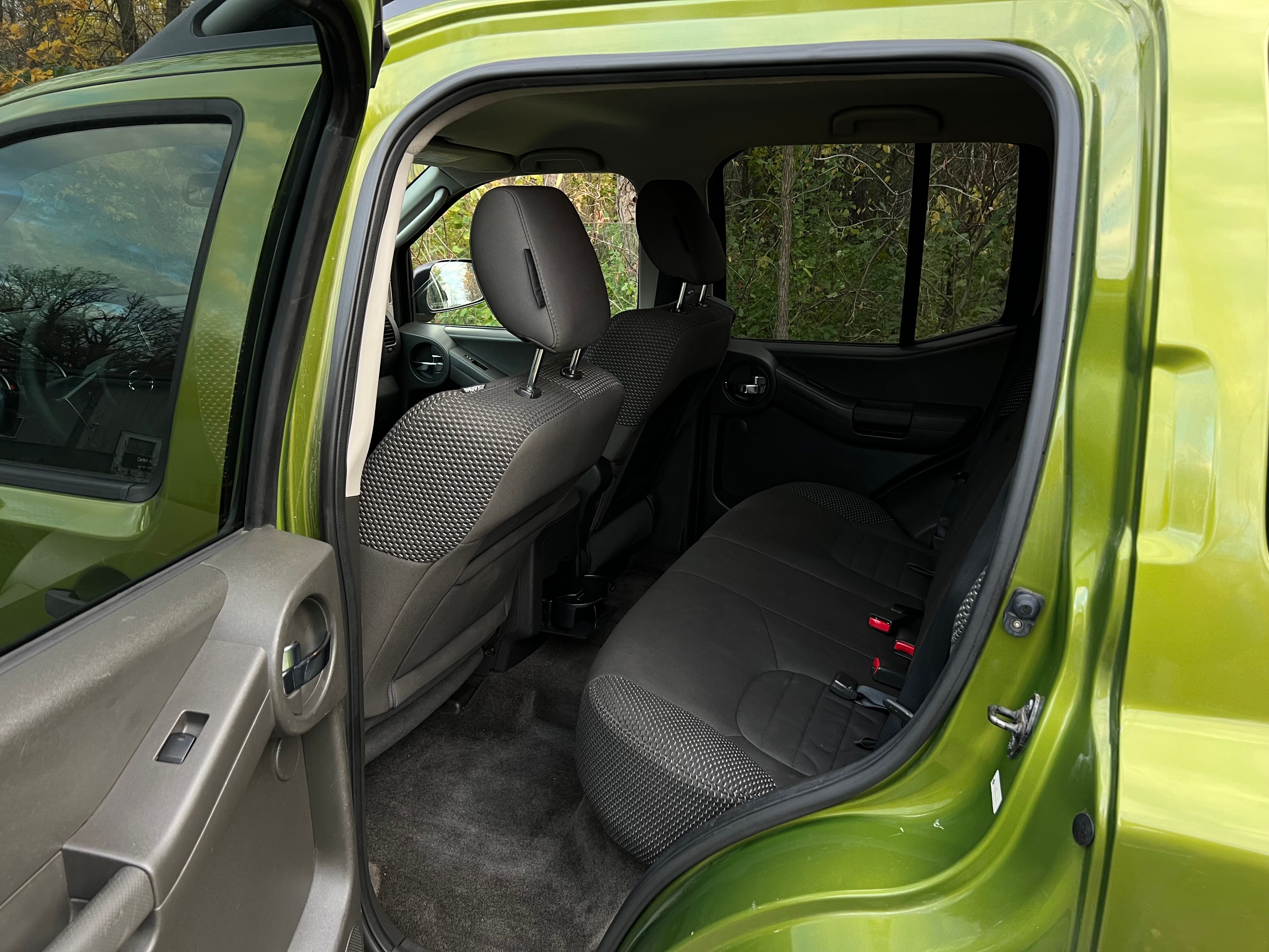 Used 2012 Nissan Xterra PRO-4X AWD/4WD image 12