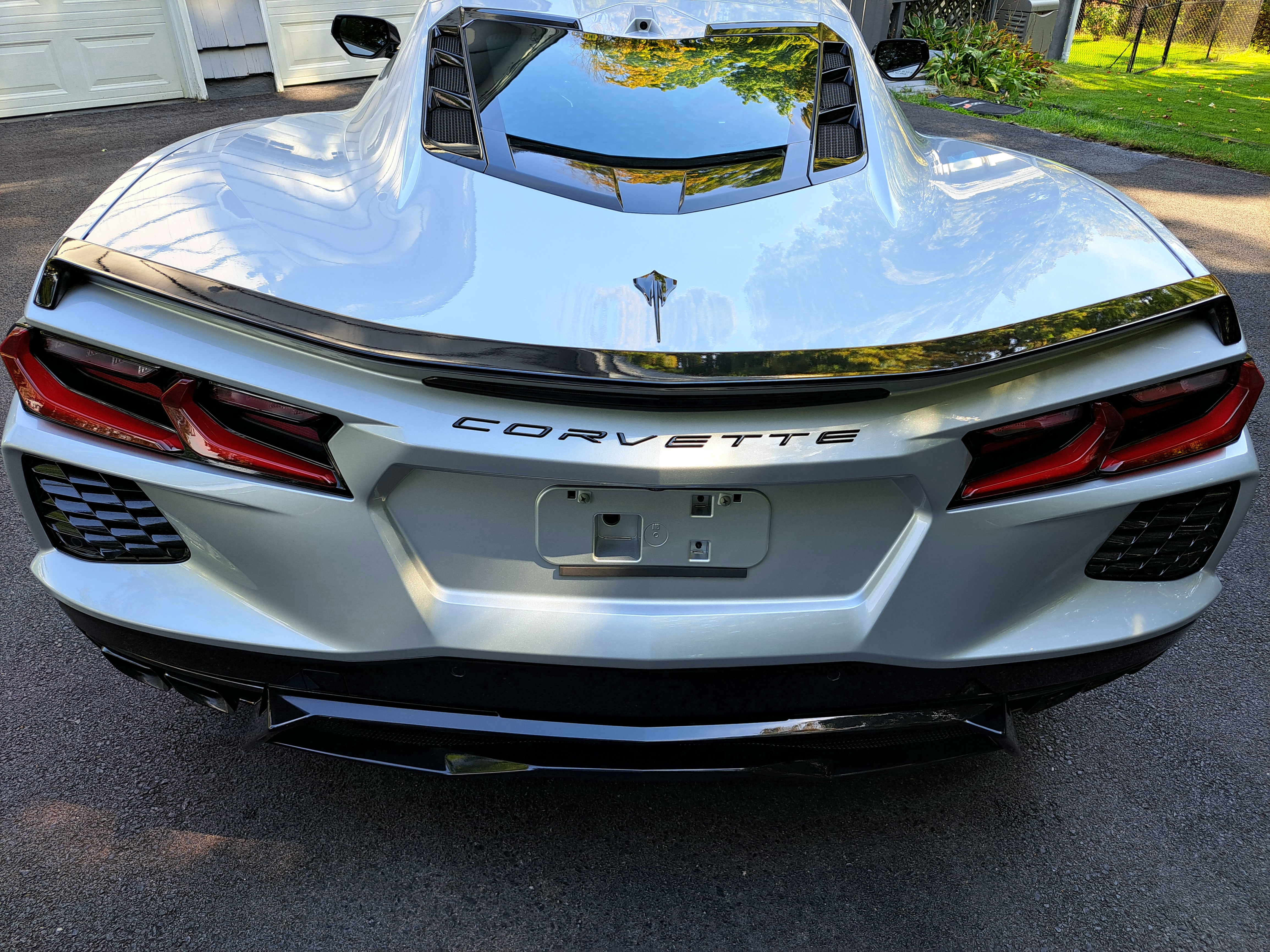 Used 2026 Chevrolet Corvette Stingray Coupe w/ Battery Protection Package RWD image 8