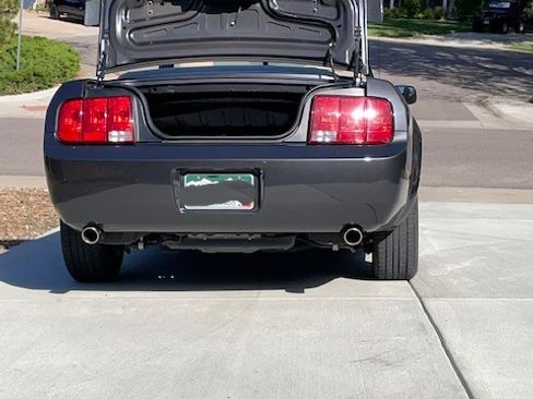Used 2007 Ford Mustang Convertible RWD image 8