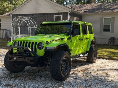 Used 2021 Jeep Wrangler Unlimited Rubicon w/ Xtreme Recon 35" Tire Package AWD/4WD image 6