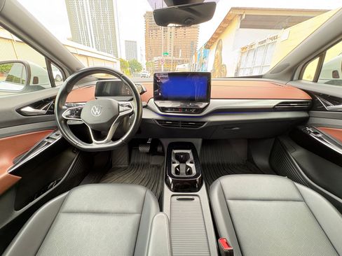 Used 2021 Volkswagen ID.4 Pro S w/ ID.4 Protection Package image 10