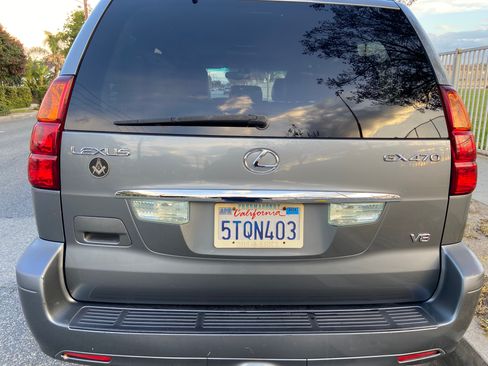 Used 2003 Lexus GX 470 image 2