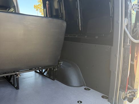 Used 2021 Mercedes-Benz Sprinter 2500 image 21