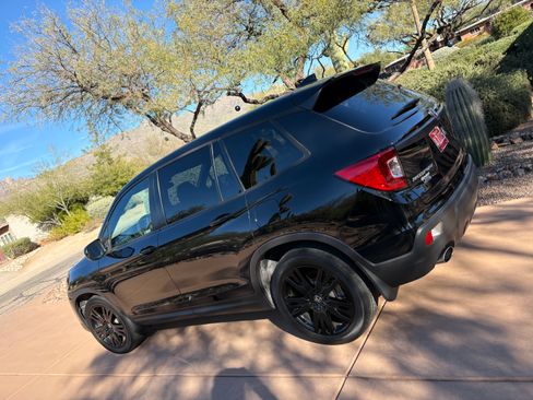 Used 2021 Honda Passport Sport image 1