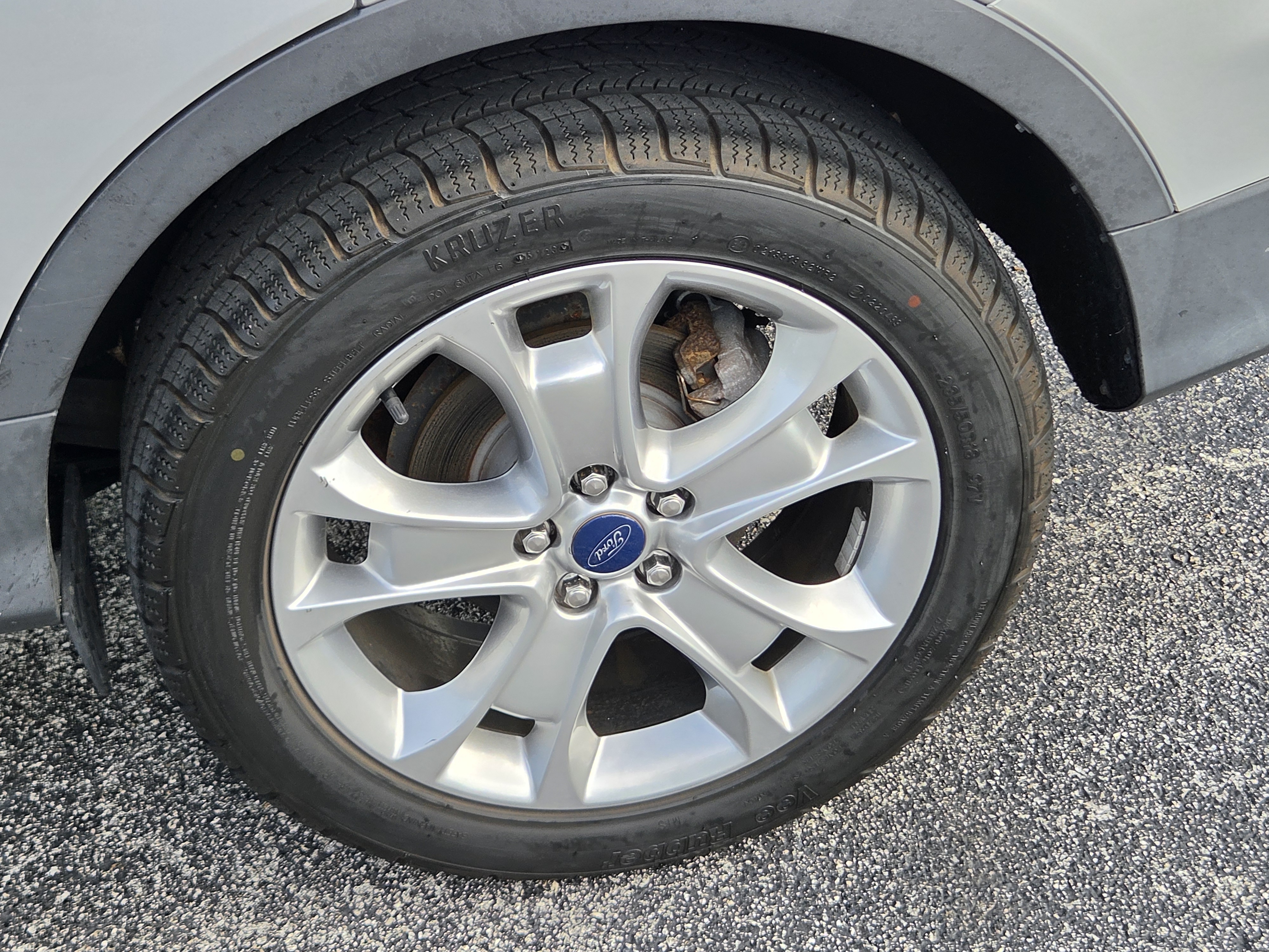 Used 2015 Ford Escape Titanium AWD/4WD image 12