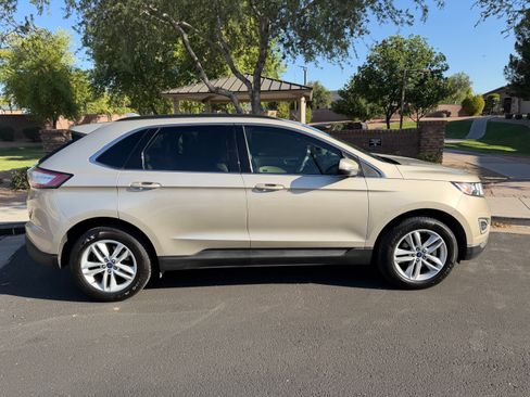 Used 2017 Ford Edge SEL FWD image 1