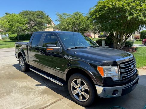Used 2014 Ford F150 Lariat w/ Equipment Group 501A Mid image 1