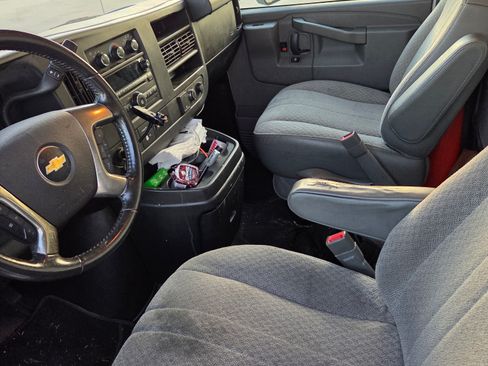 Used 2019 Chevrolet Express 3500 Extended w/ Power Convenience Package image 7