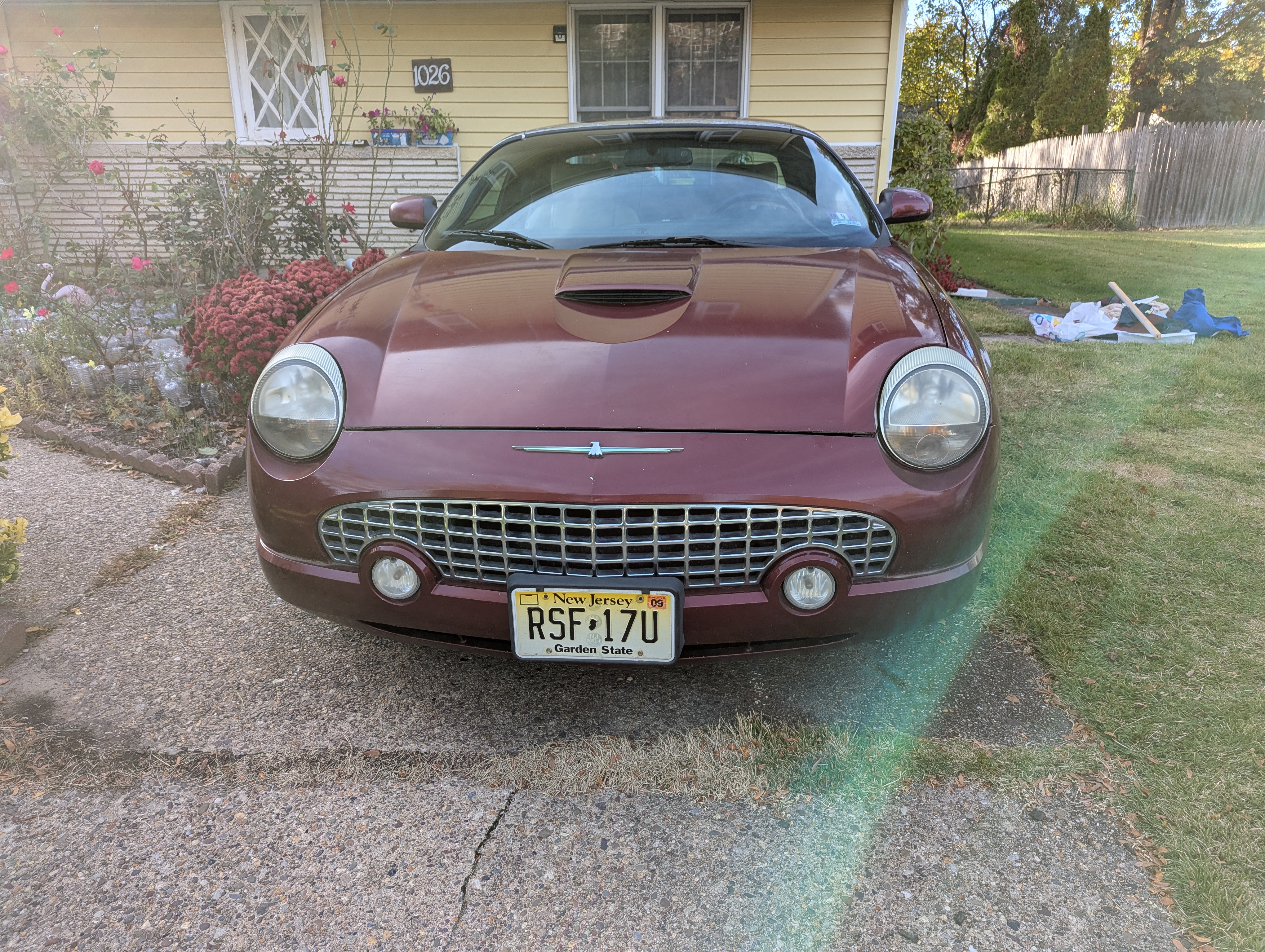 Used 2004 Ford Thunderbird RWD image 8
