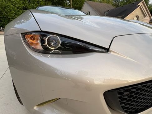 Used 2022 MAZDA MX-5 Miata Grand Touring RWD image 9