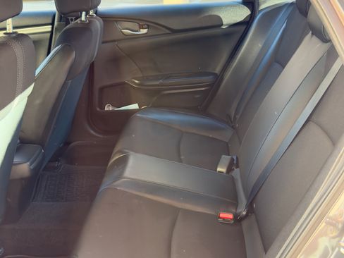 Used 2019 Honda Civic Sport image 23