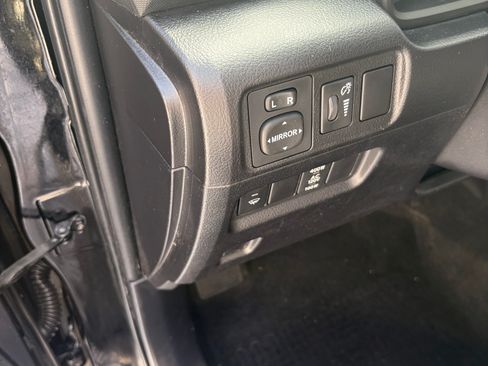 Used 2015 Toyota 4Runner Trail Premium image 24