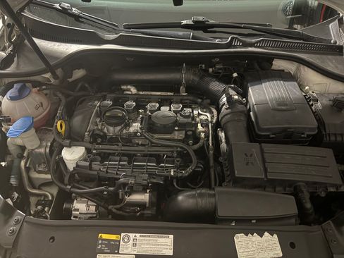 Used 2014 Volkswagen GTI Wolfsburg Edition image 6