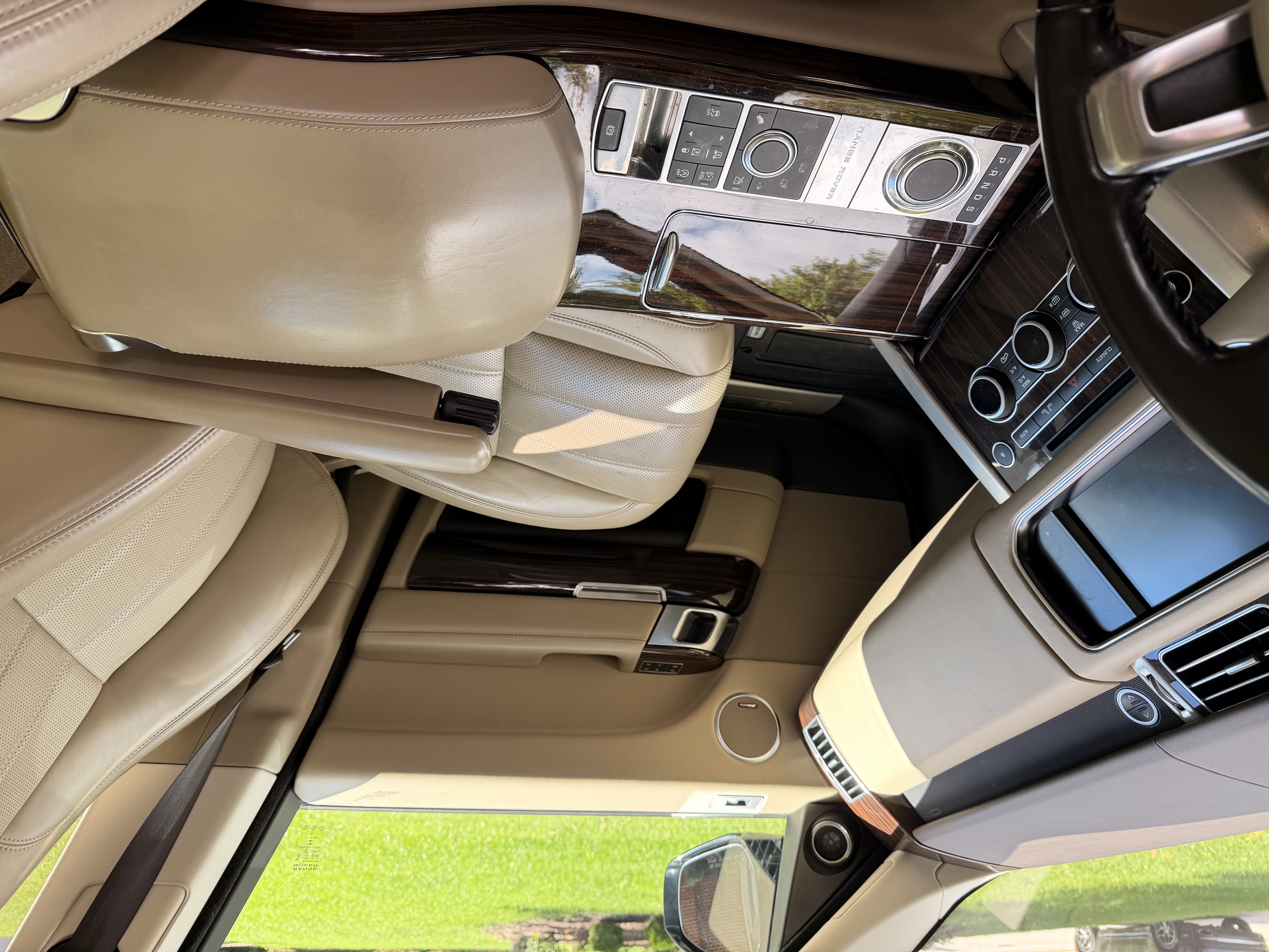 Used 2016 Land Rover Range Rover HSE AWD/4WD image 14
