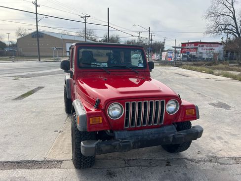 Used 2005 Jeep Wrangler X image 8