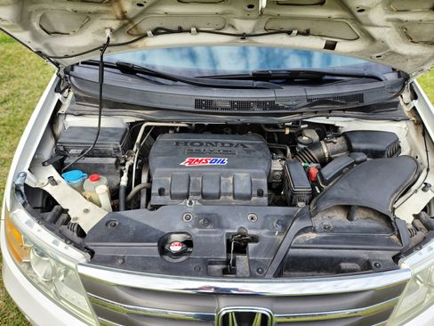 Used 2013 Honda Odyssey Touring Elite image 24