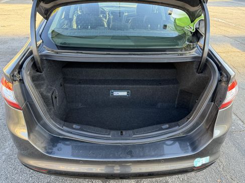 Used 2015 Ford Fusion Energi Titanium image 2