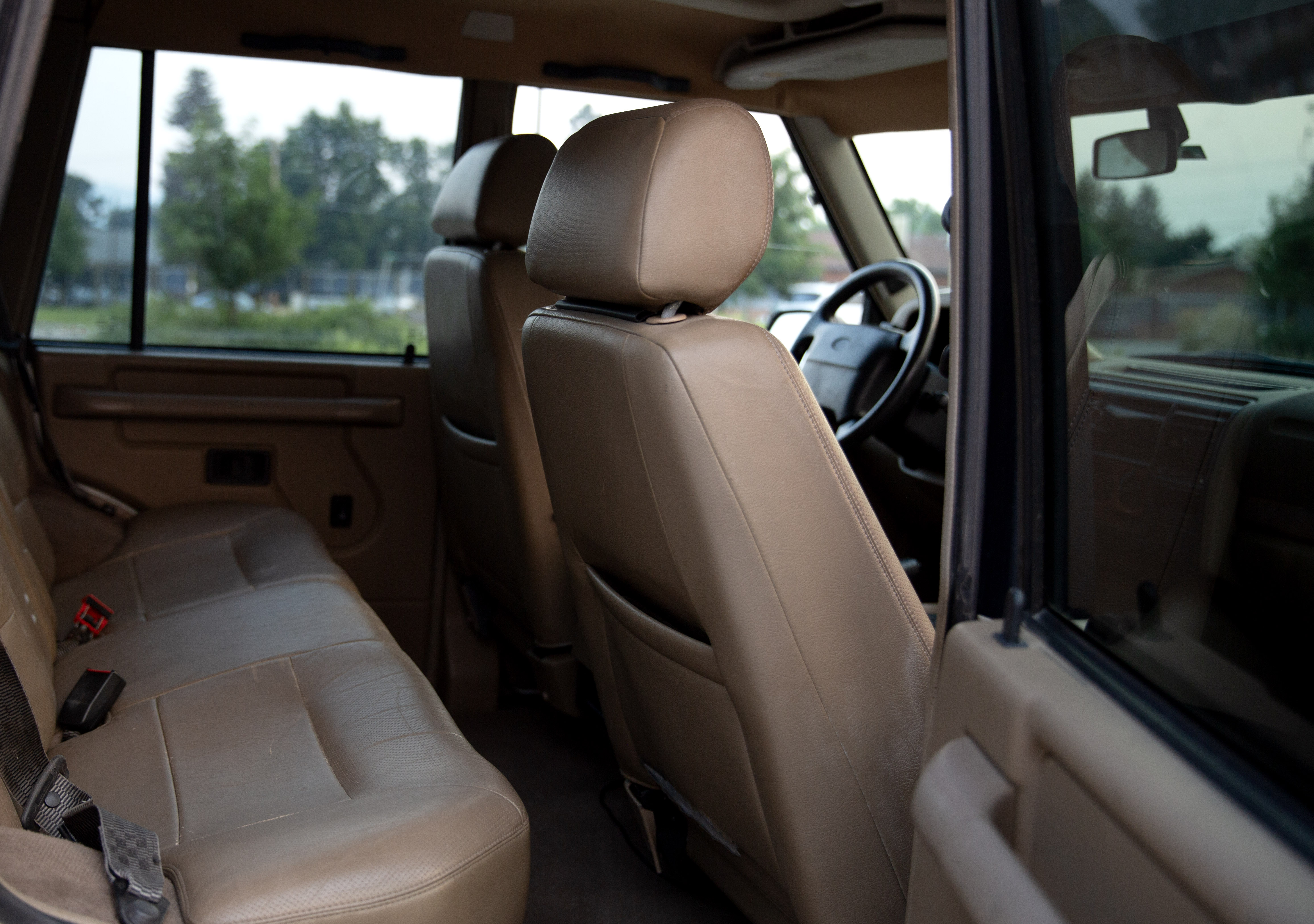 Used 1999 Land Rover Discovery SD AWD/4WD image 6