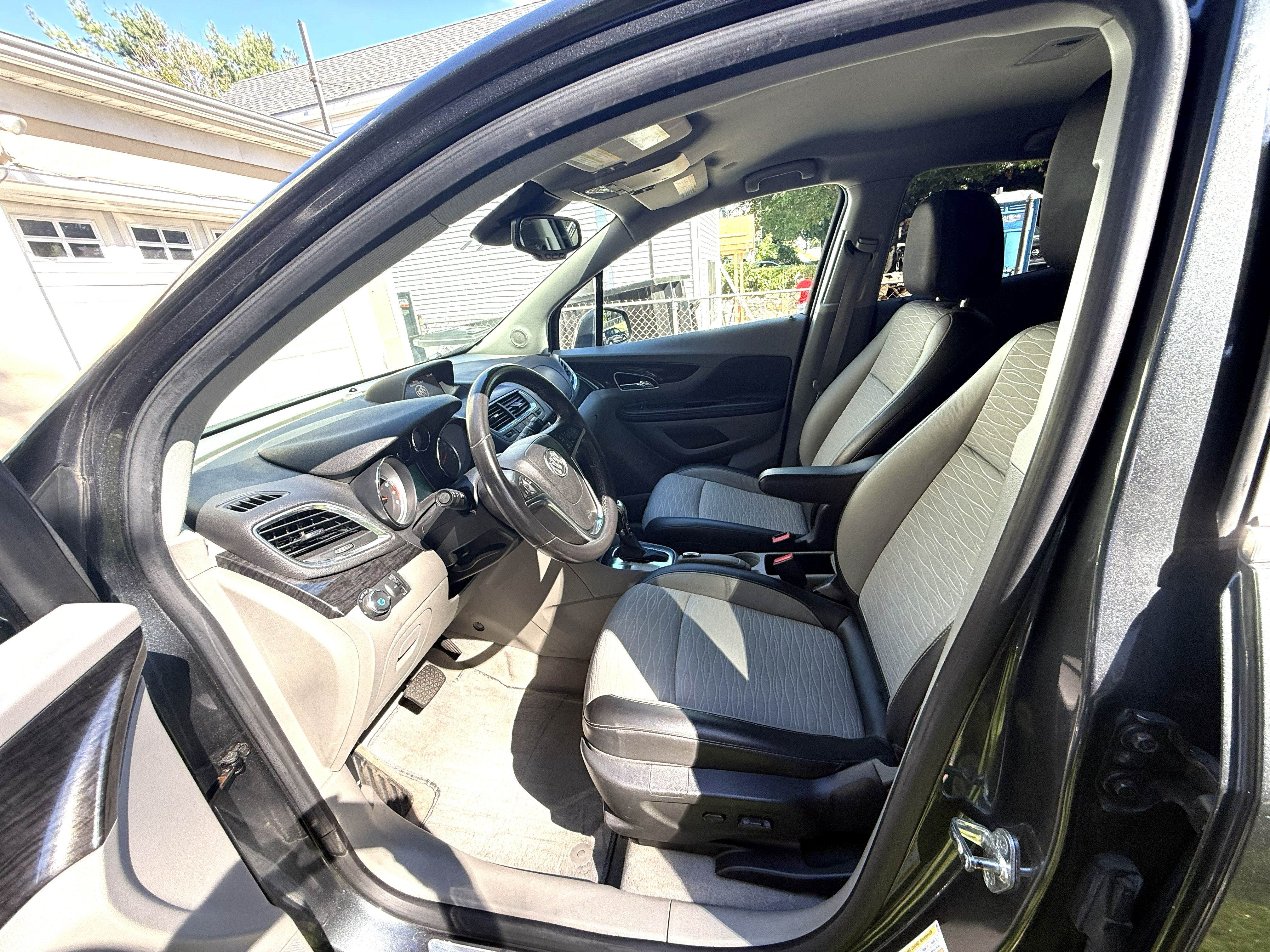 Used 2016 Buick Encore Sport Touring AWD/4WD image 9