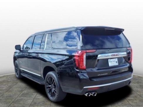 Used 2021 GMC Yukon XL Denali RWD image 8