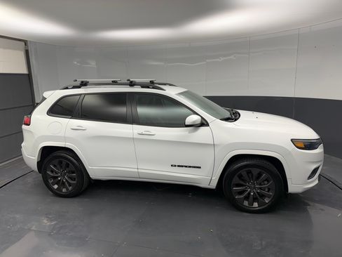 Used 2020 Jeep Cherokee High Altitude AWD/4WD image 8