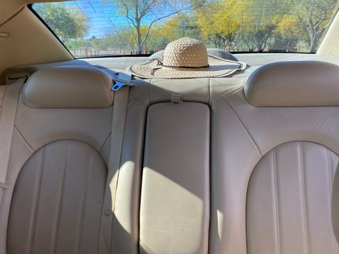 Used 2011 Buick Lucerne CXL w/ Driver Confidence Package FWD image 8