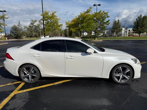 Used 2017 Lexus IS 300 AWD w/ Premium Package image 5