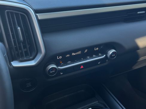 Used 2024 MAZDA CX-50 AWD 2.5 S w/ Premium Package image 25