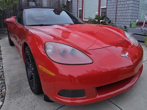 Used 2006 Chevrolet Corvette Convertible w/ Preferred Equipment Group RWD image 27