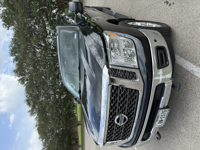 Used 2018 Nissan Titan SV w/ SV Convenience Package AWD/4WD image 14