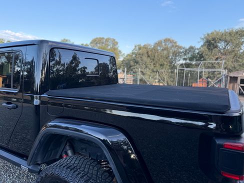 Used 2020 Jeep Gladiator Rubicon image 14