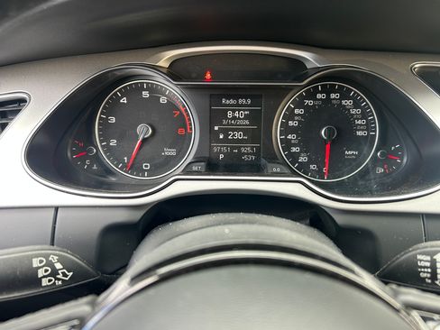 Used 2016 Audi A4 Premium image 2