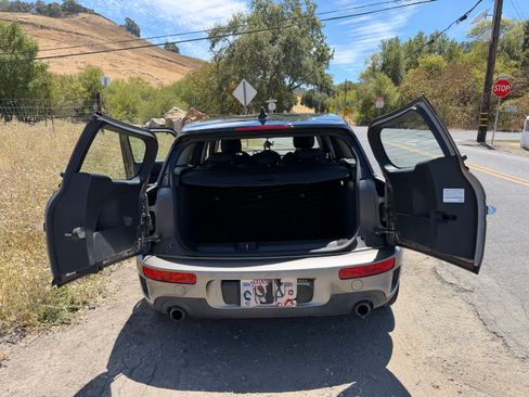 Used 2019 MINI Cooper Clubman S FWD image 17