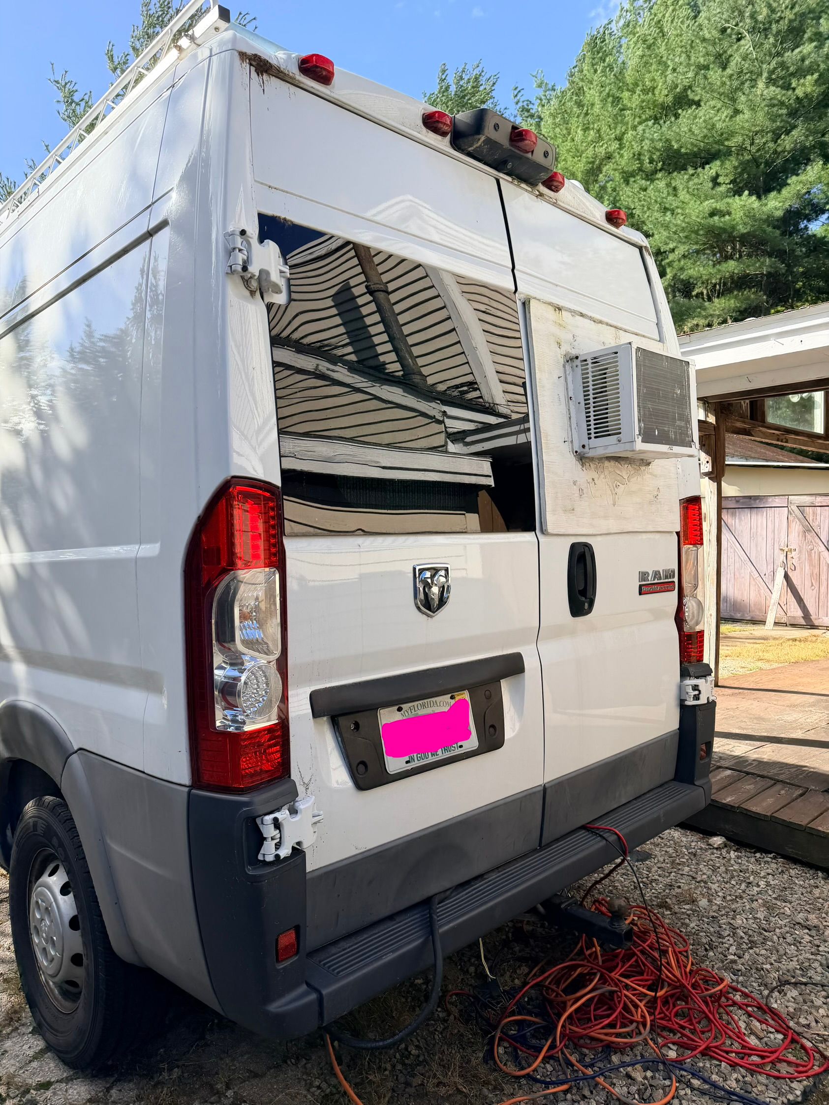 Used 2017 RAM ProMaster 2500 w/ Interior Convenience Group FWD image 2