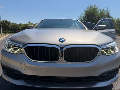 Used 2019 BMW 540i w/ Premium Package RWD image 24