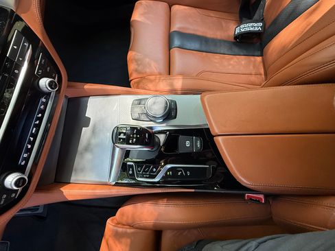 Used 2018 BMW M5 AWD/4WD image 27