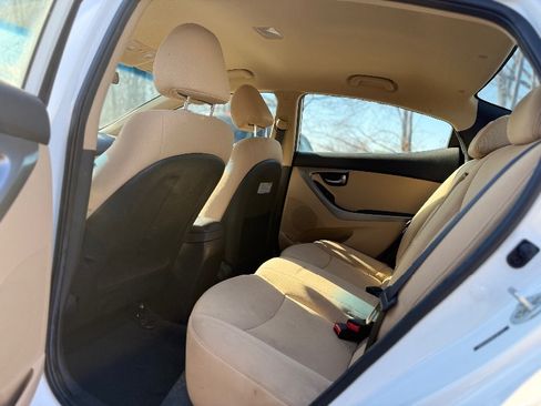 Used 2013 Hyundai Elantra GLS image 8