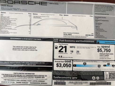 Used 2025 Porsche Macan image 5